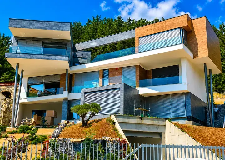 Residential House JIMI - Glass Railings