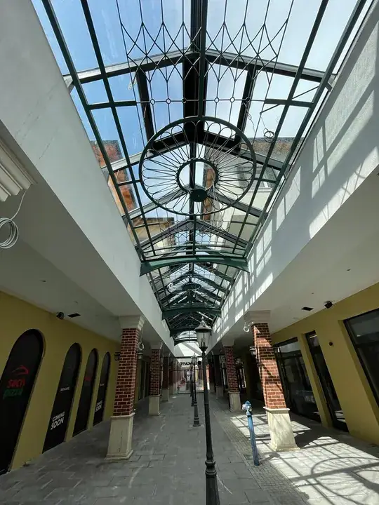Structural Facades