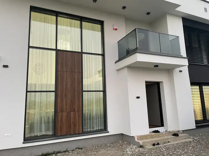 Structural Facades