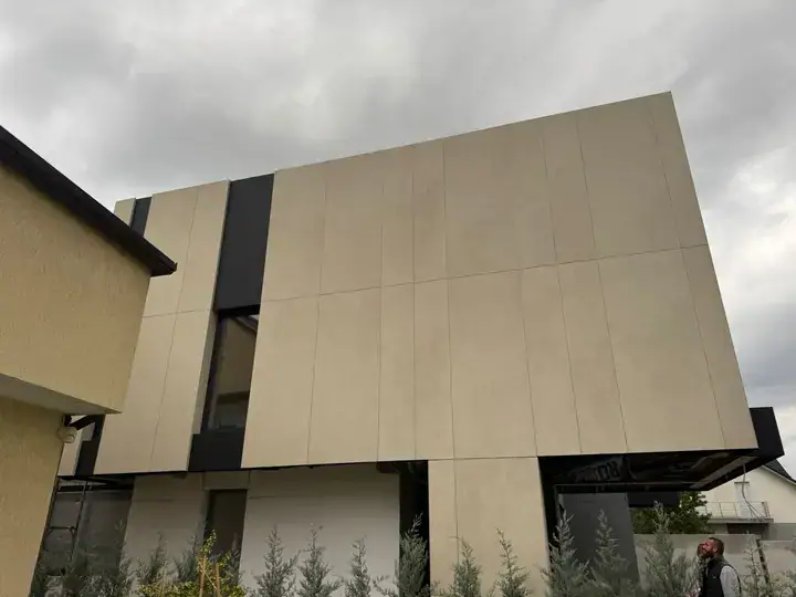 Ventilated Facades