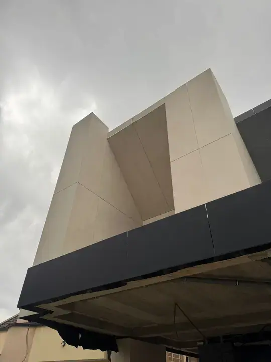 Ventilated Facades