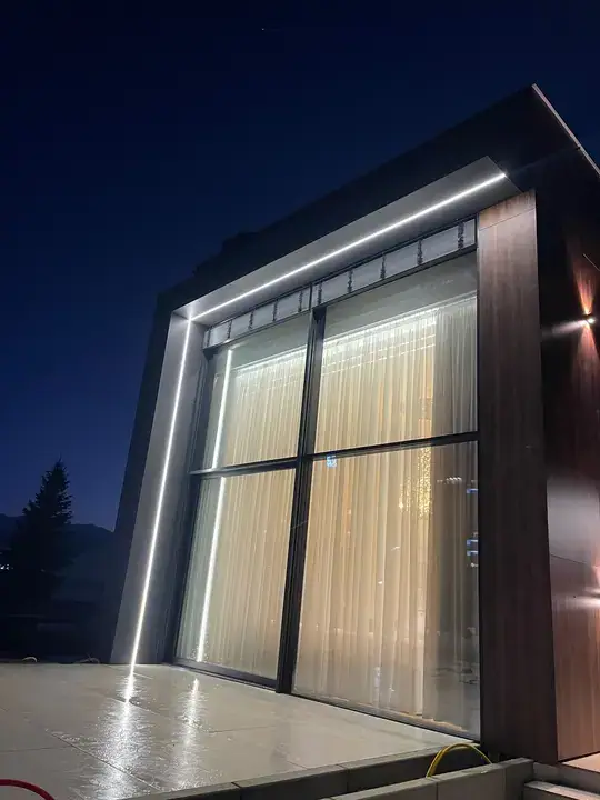 Sliding Doors